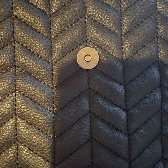 Rampage Chic Black Quilted Chain Shoulder Bag/Crossbody - Picture 5 of 11